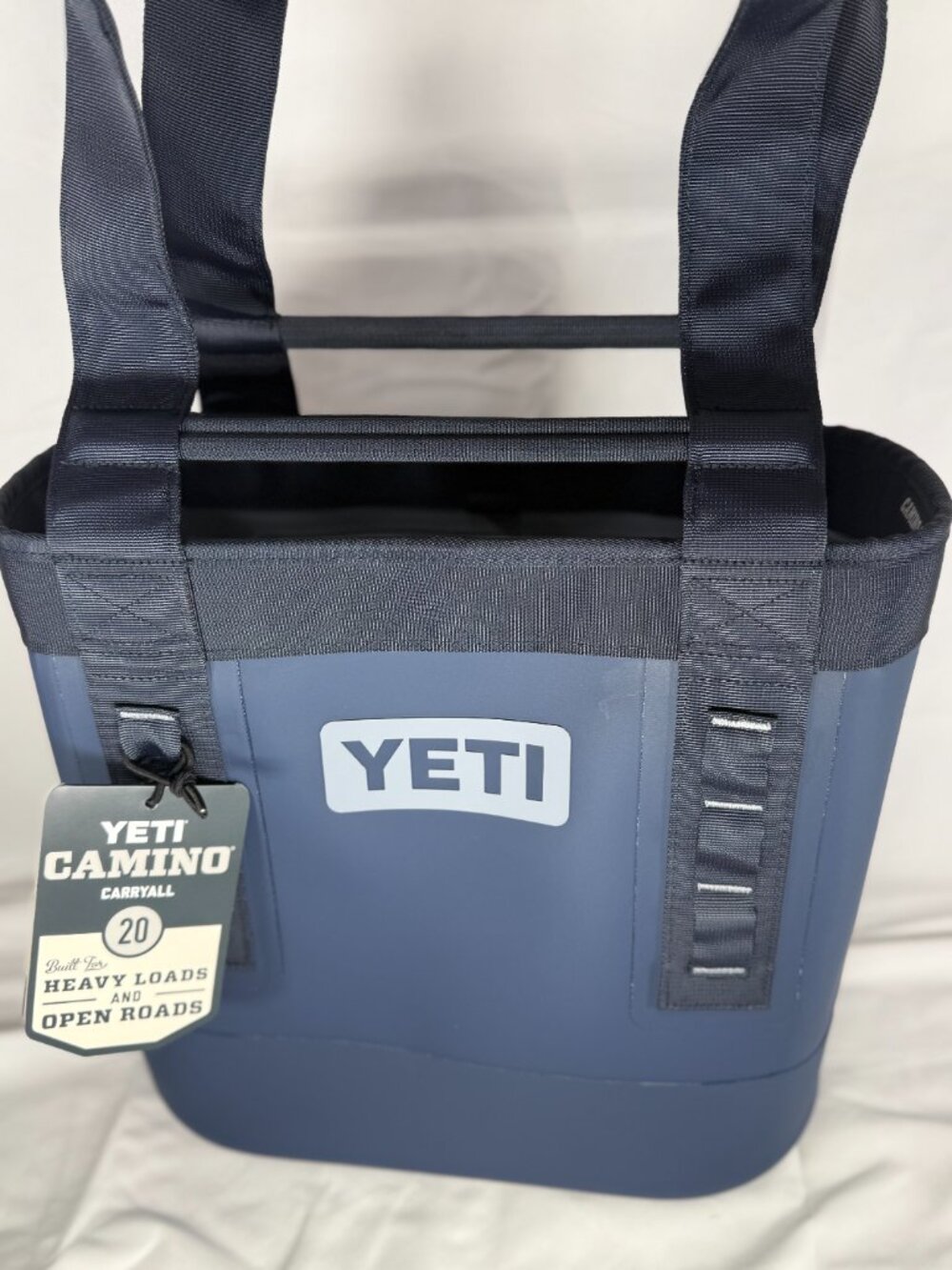 Yeti Camino 20 Carryall Bag in Navy - Picture 5 of 10